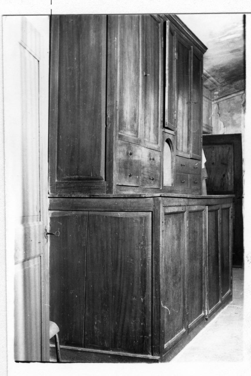 armadio da sacrestia - bottega reggiana (sec. XIX)
