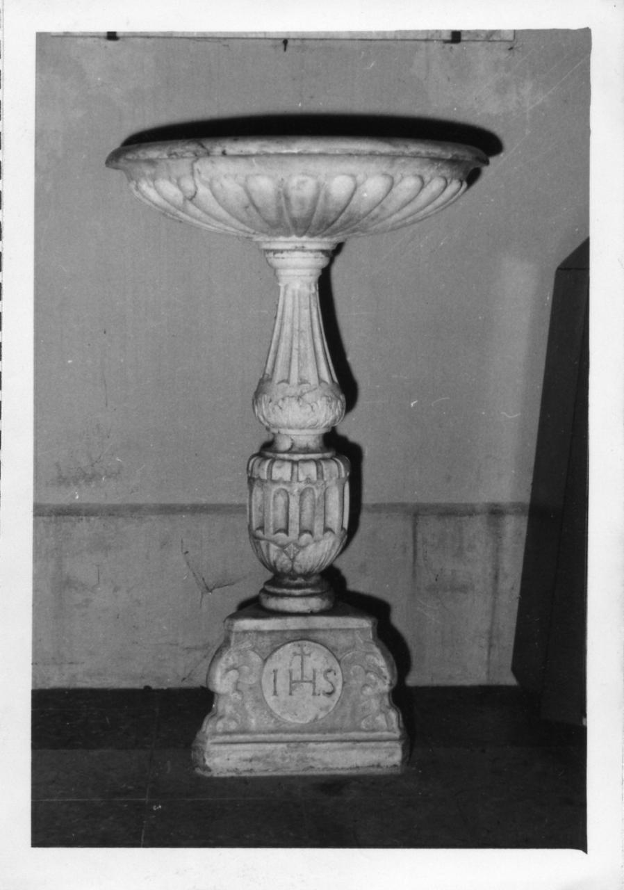 acquasantiera - bottega toscana (?) (prima metà sec. XVI)