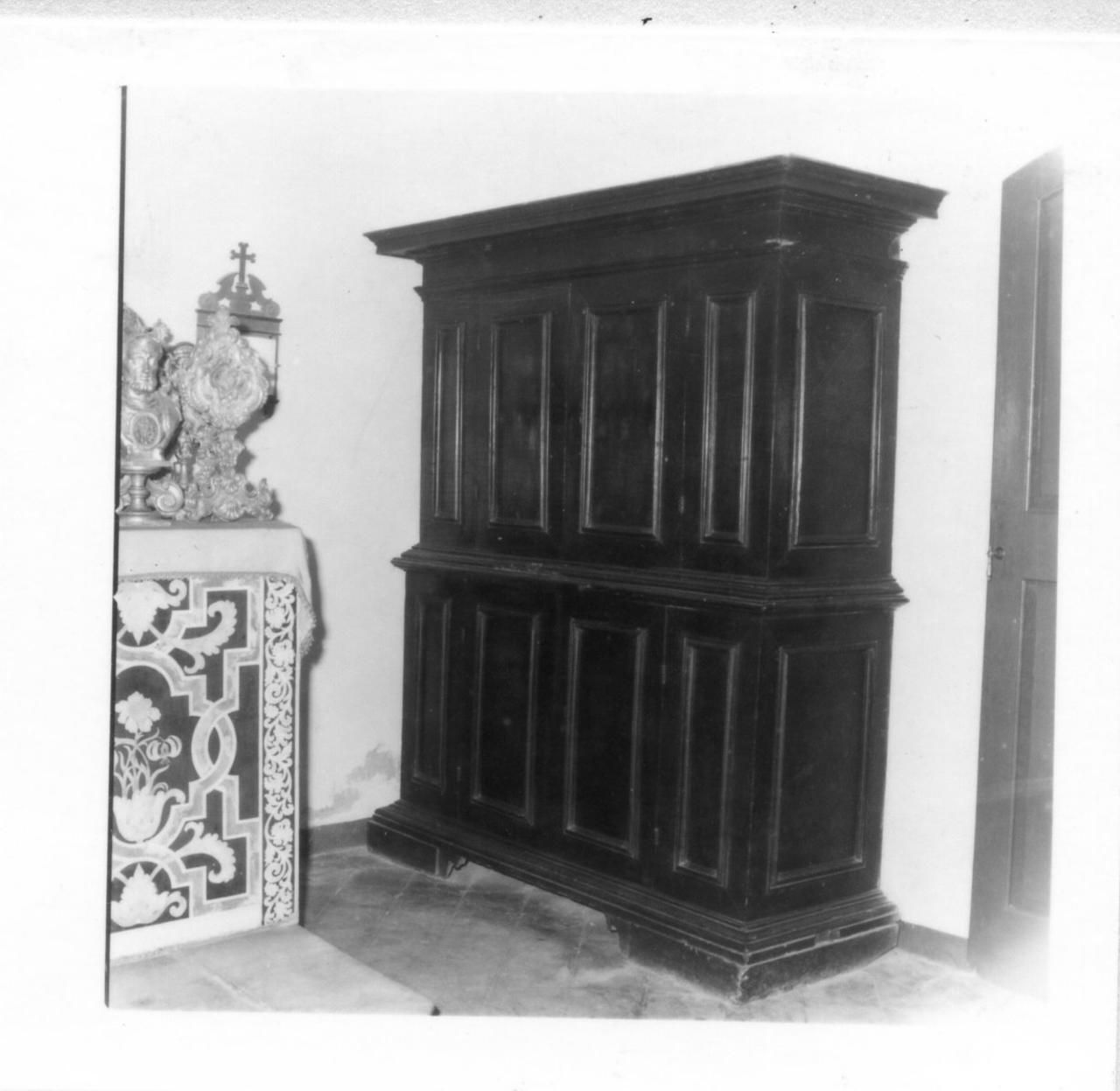 armadio - bottega emiliana (seconda metà sec. XVII)