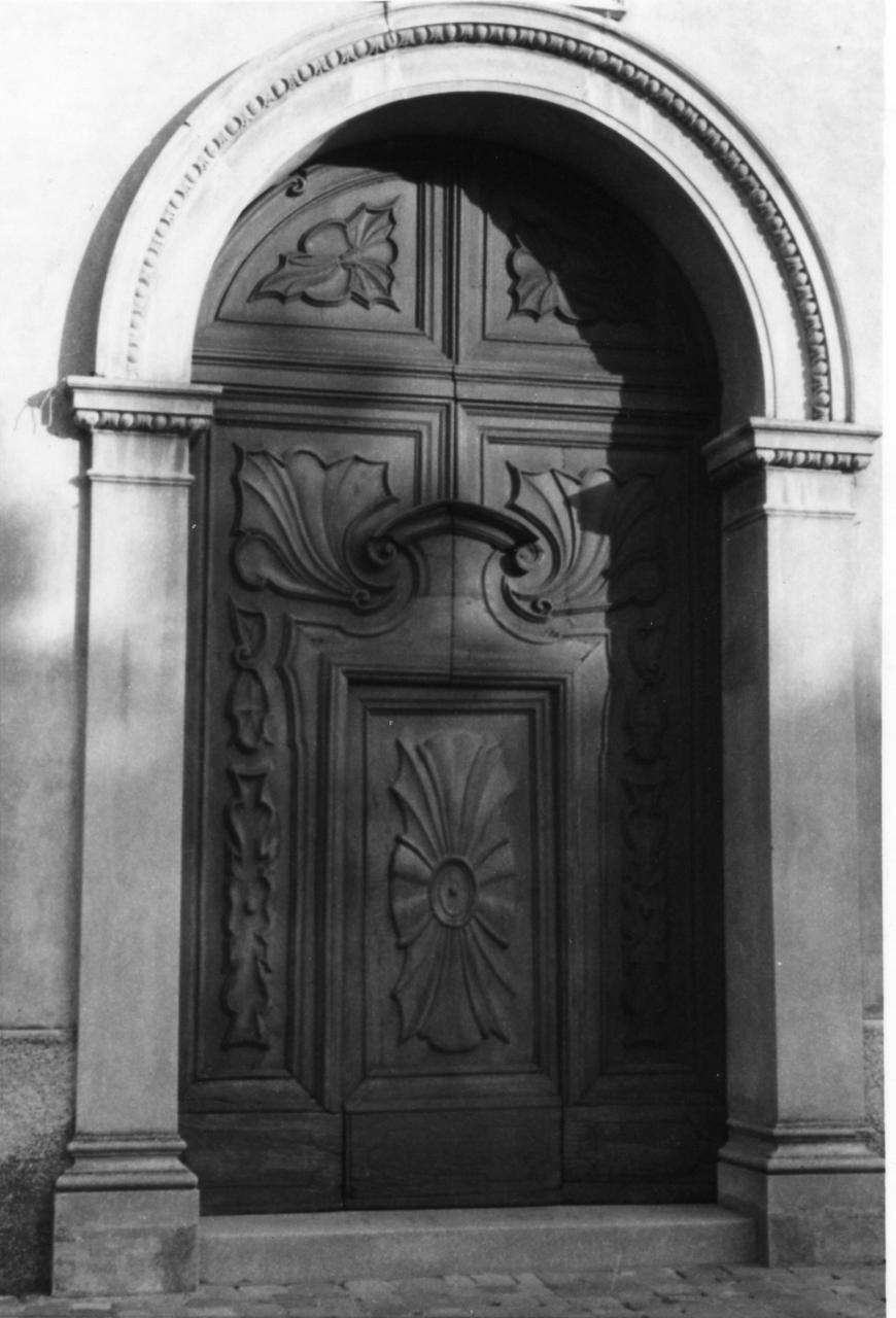 porta - a due battenti - bottega reggiana (sec. XVIII)