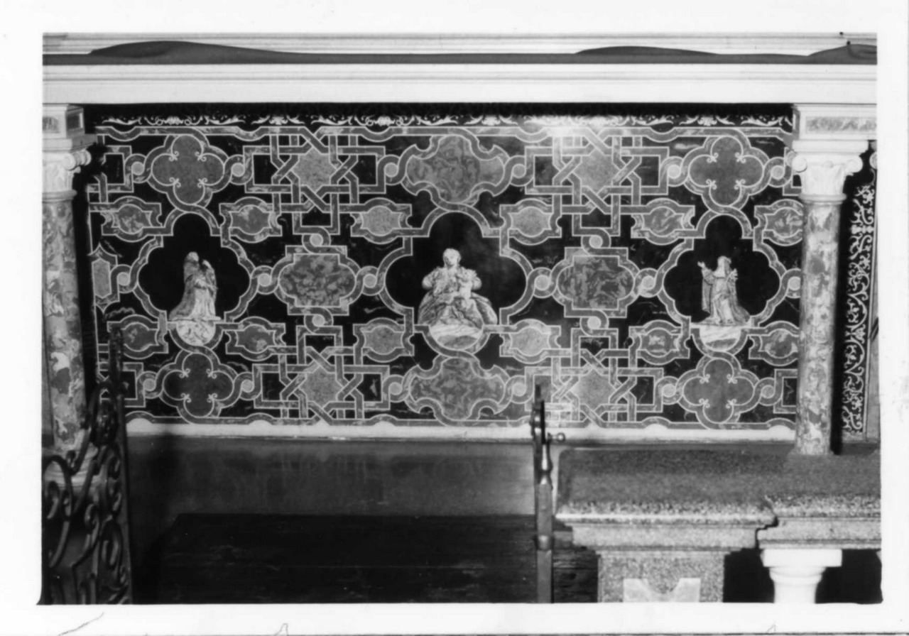 Madonna del Rosario con San Domenico e Santa Caterina da Siena (paliotto) - bottega emiliana (fine sec. XVII)