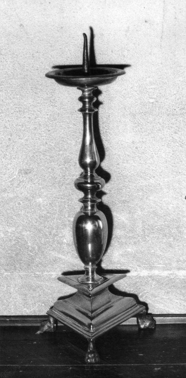 candeliere, serie - bottega reggiana (secc. XVII/ XVIII)