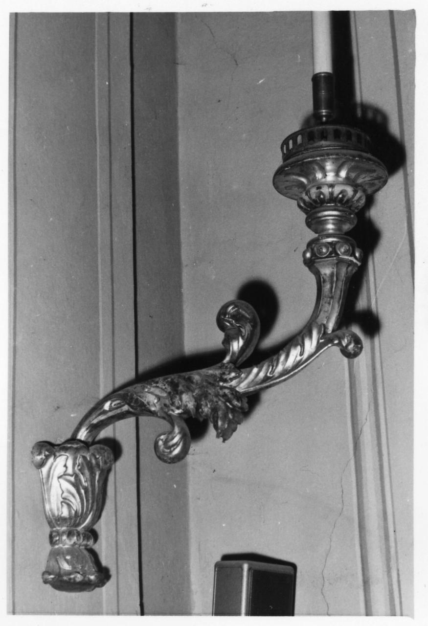 candeliere da parete, serie - bottega emiliana (sec. XIX)