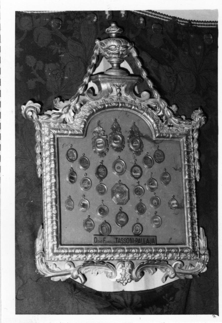 cornice, serie - bottega emiliana (sec. XIX)