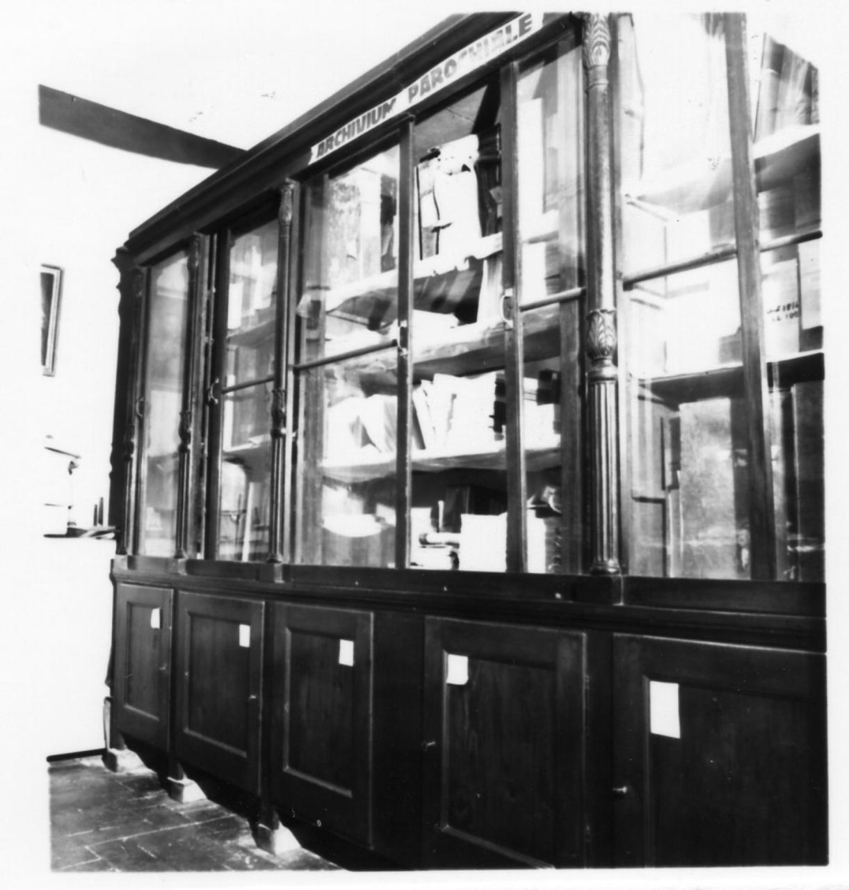 armadio - bottega modenese (prima metà sec. XIX)