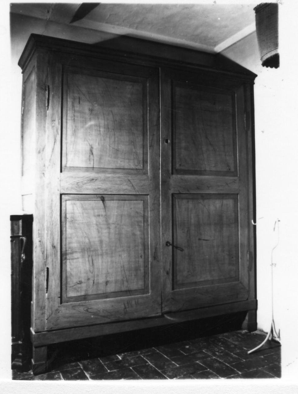 armadio - bottega modenese (seconda metà sec. XIX)