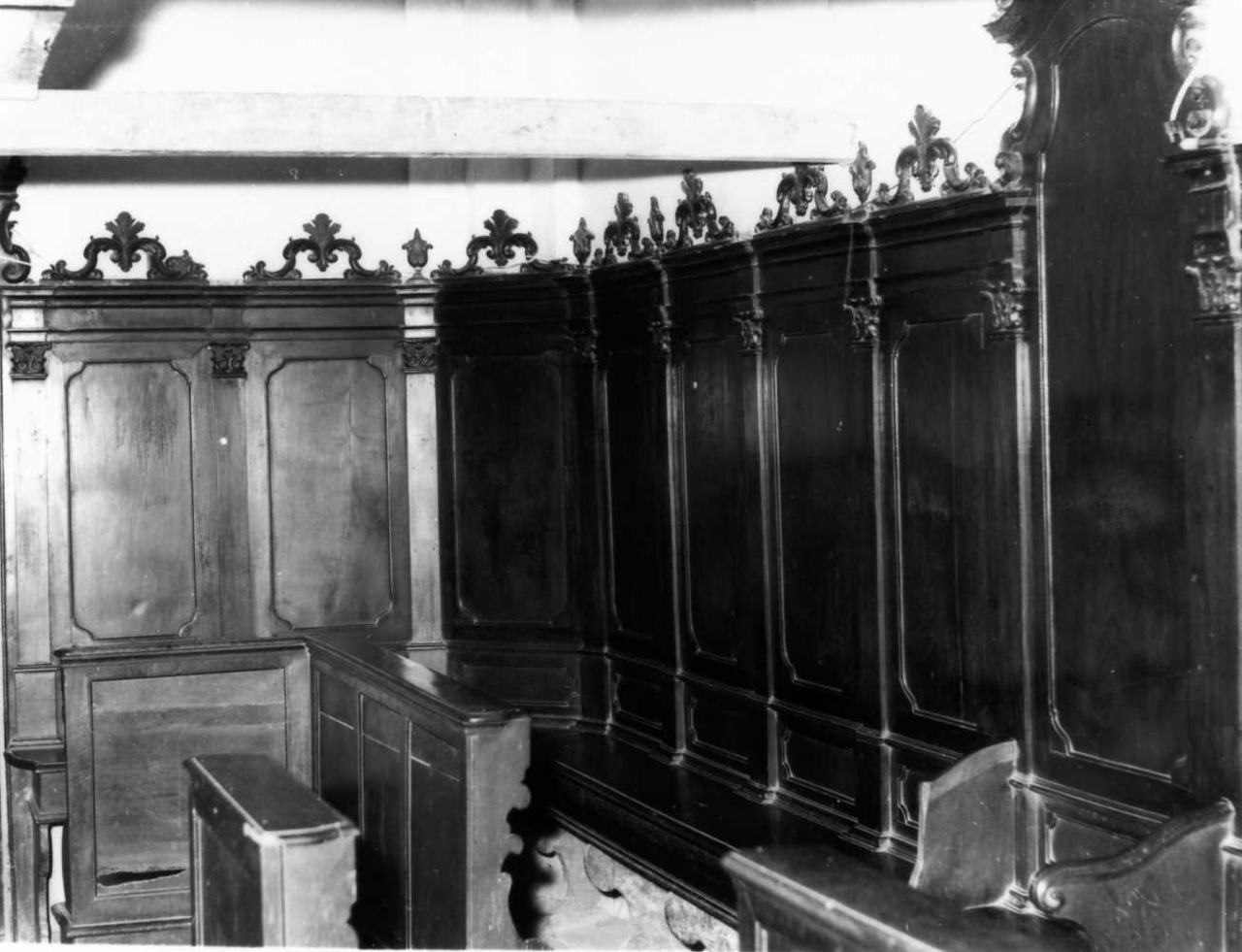 stalli del coro, serie - bottega modenese (metà sec. XVIII)