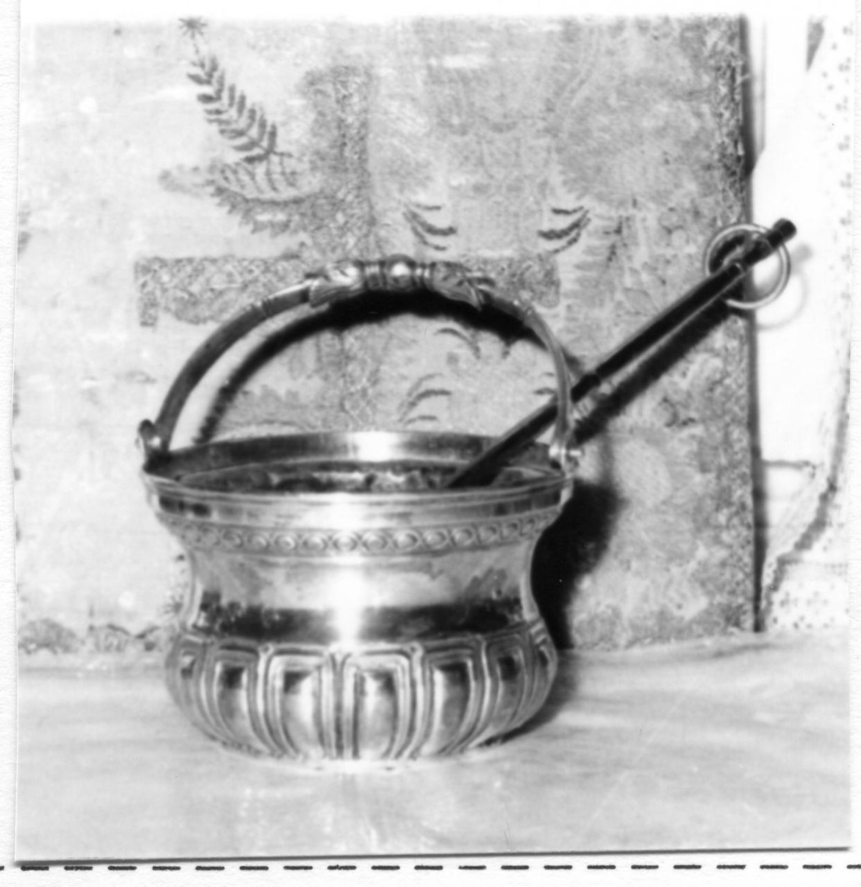 secchiello per l'acqua benedetta - bottega emiliana (metà sec. XIX)