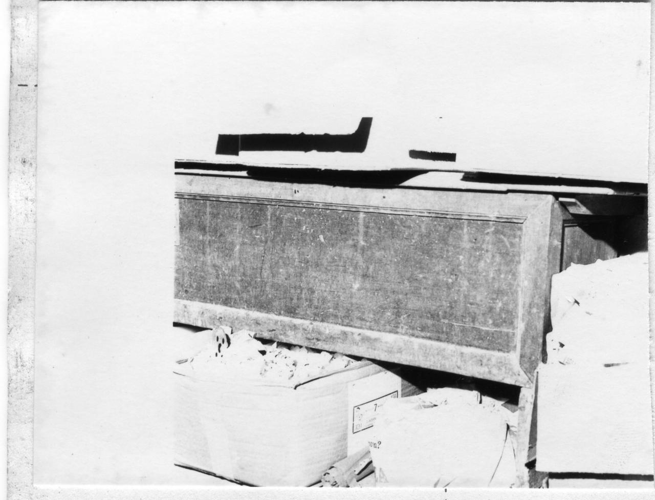 cassapanca, serie - bottega reggiana (sec. XIX)