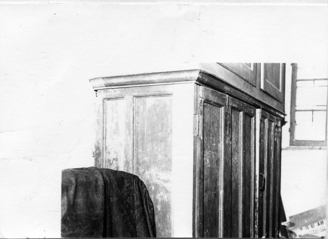 armadio - bottega reggiana (inizio sec. XIX)