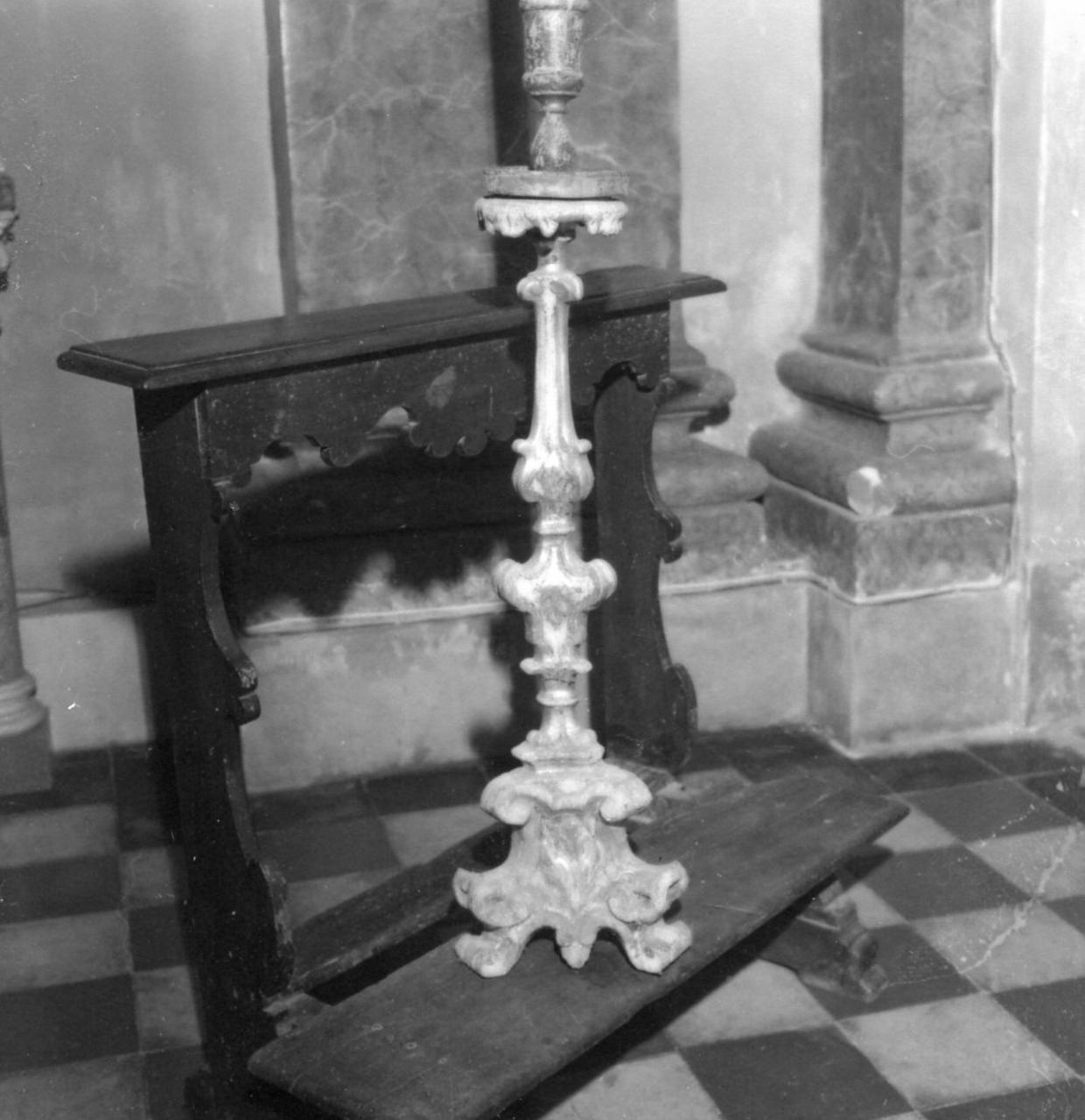 candeliere, serie - bottega emiliana (sec. XVIII)