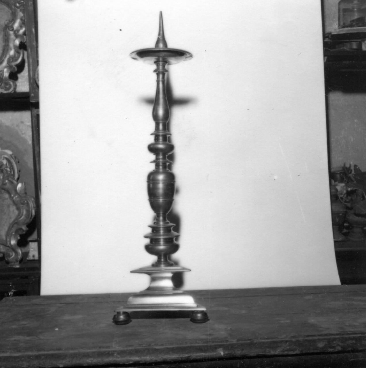 candeliere, serie - bottega reggiana (sec. XVII)