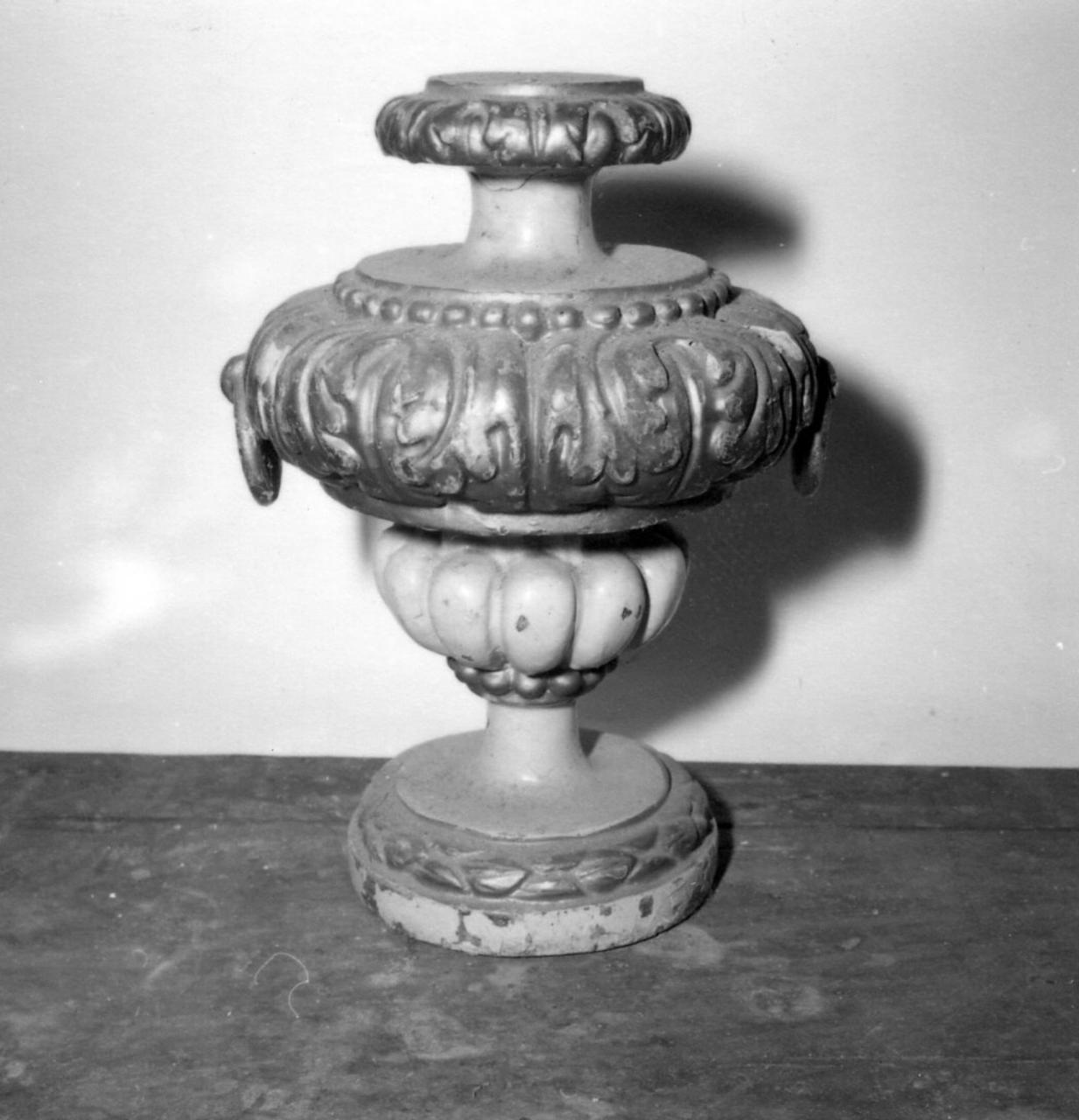vaso, serie - bottega emiliana (prima metà sec. XIX)