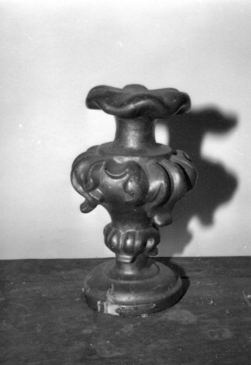 vaso, serie - bottega emiliana (sec. XVIII)