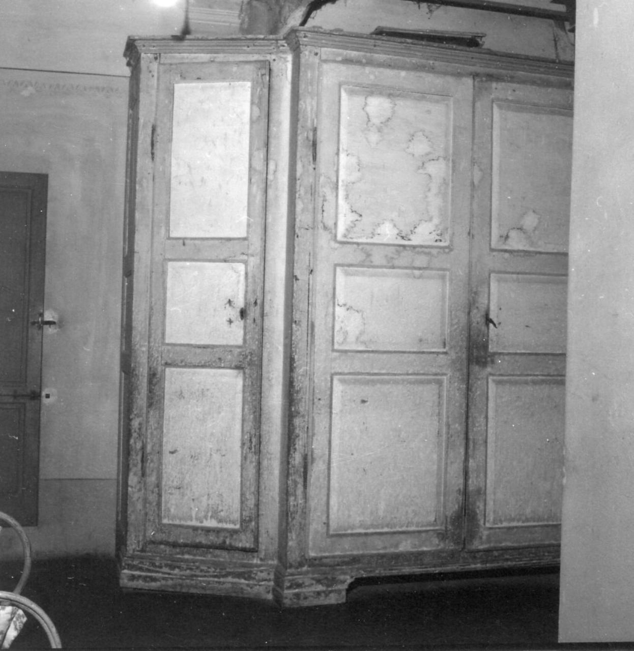 armadio - bottega reggiana (secc. XVIII/ XIX)