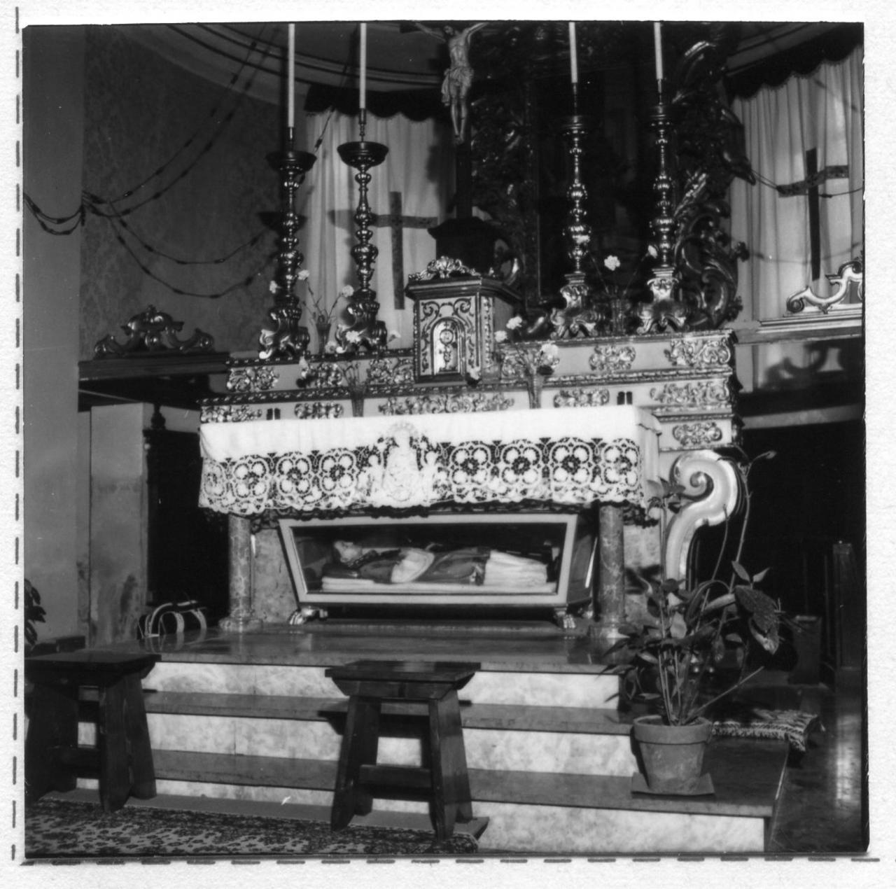 altare maggiore - bottega reggiana (inizio sec. XVIII)