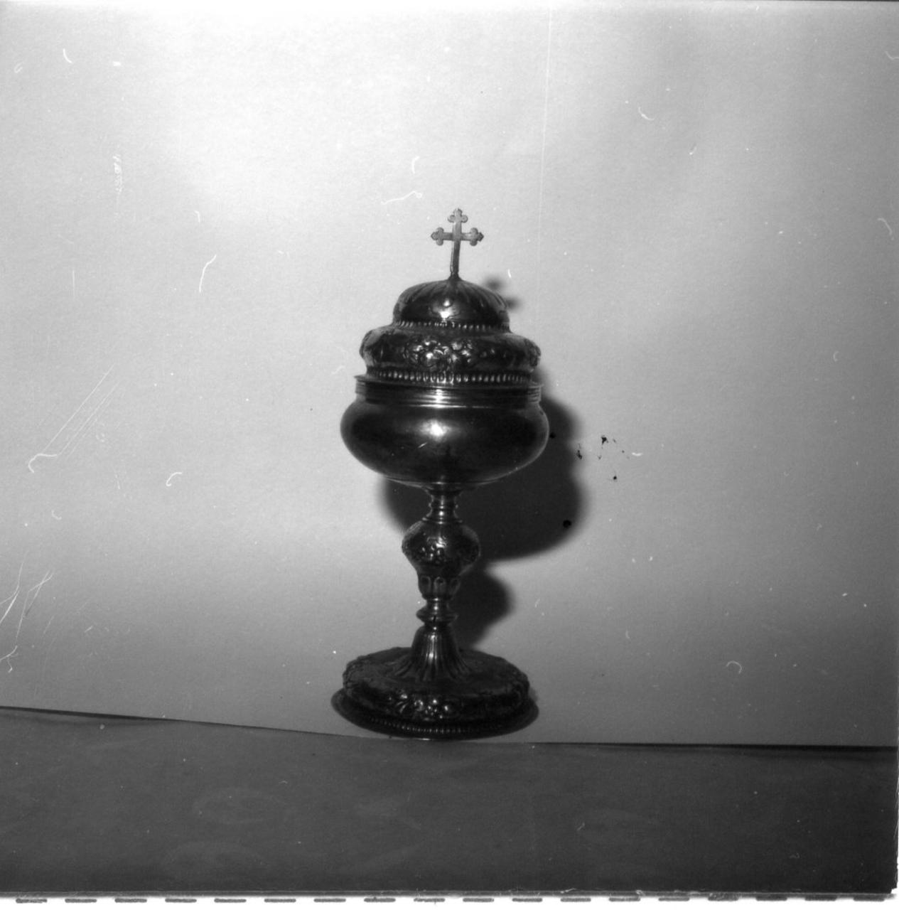 pisside - bottega reggiana (sec. XVII)