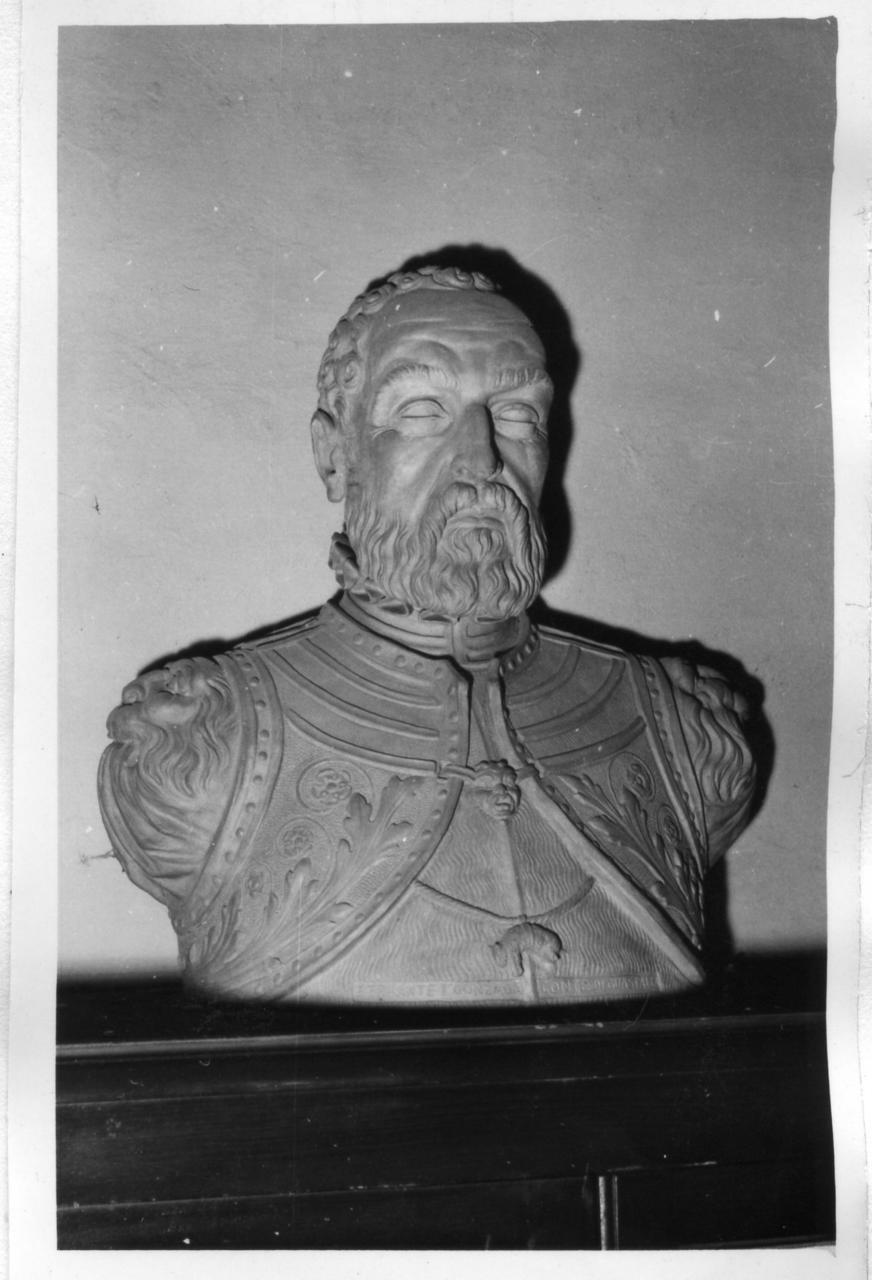 Ferrante I Gonzaga (busto) di Mozzali Andrea (sec. XX)