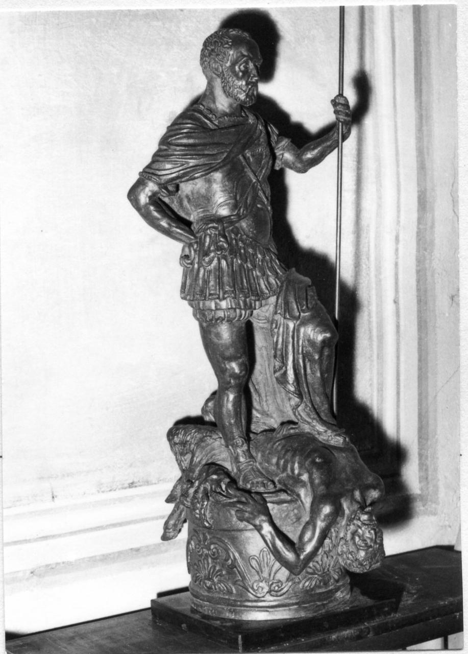 monumento a Ferrante Gonzaga (scultura) di Mozzali Andrea (sec. XX)