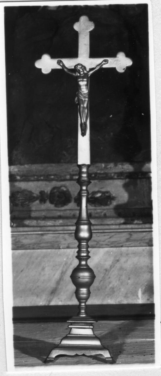 croce d'altare - bottega emiliana (inizio sec. XVIII)