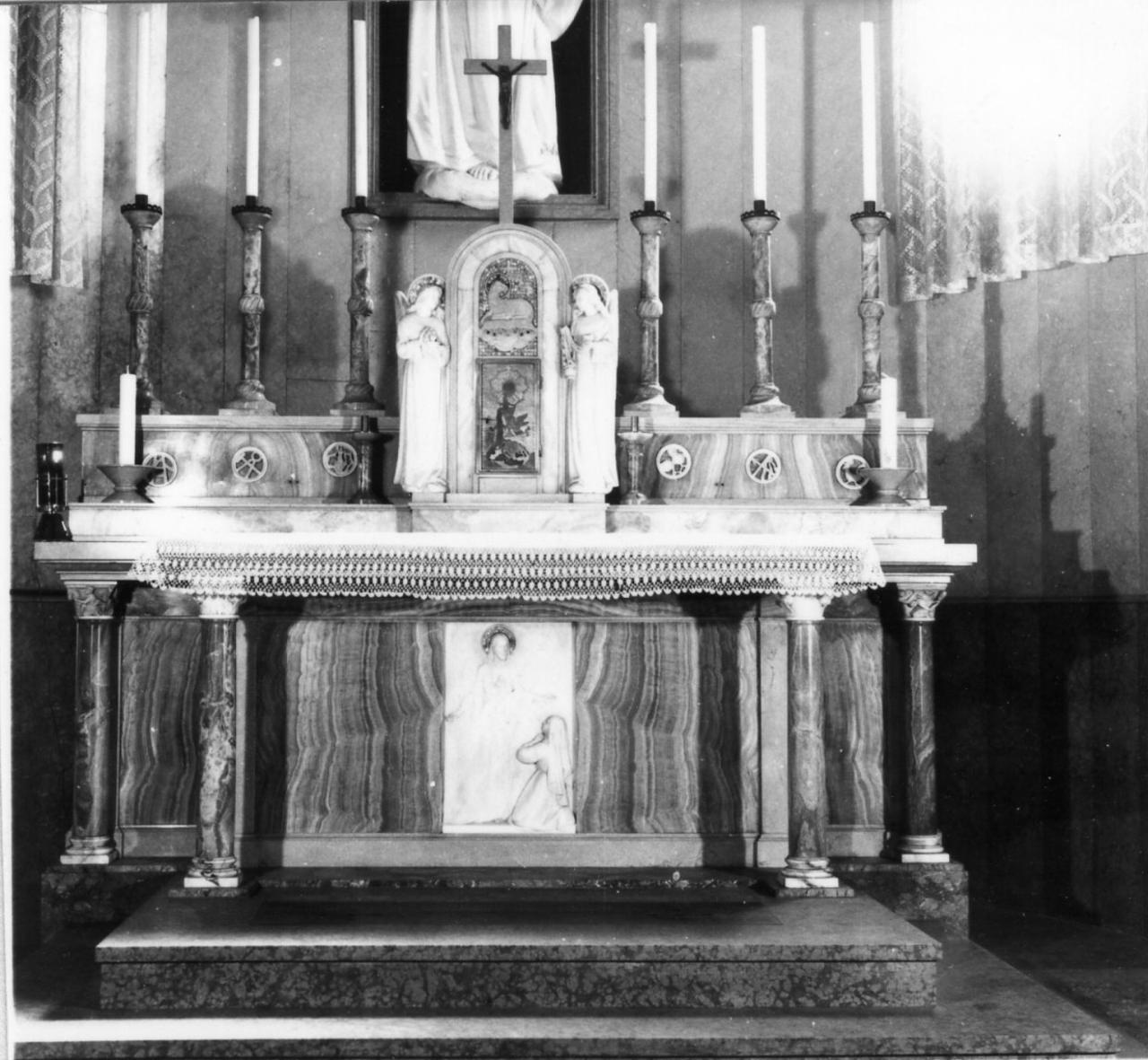 altare di Adani Carmela (sec. XX)