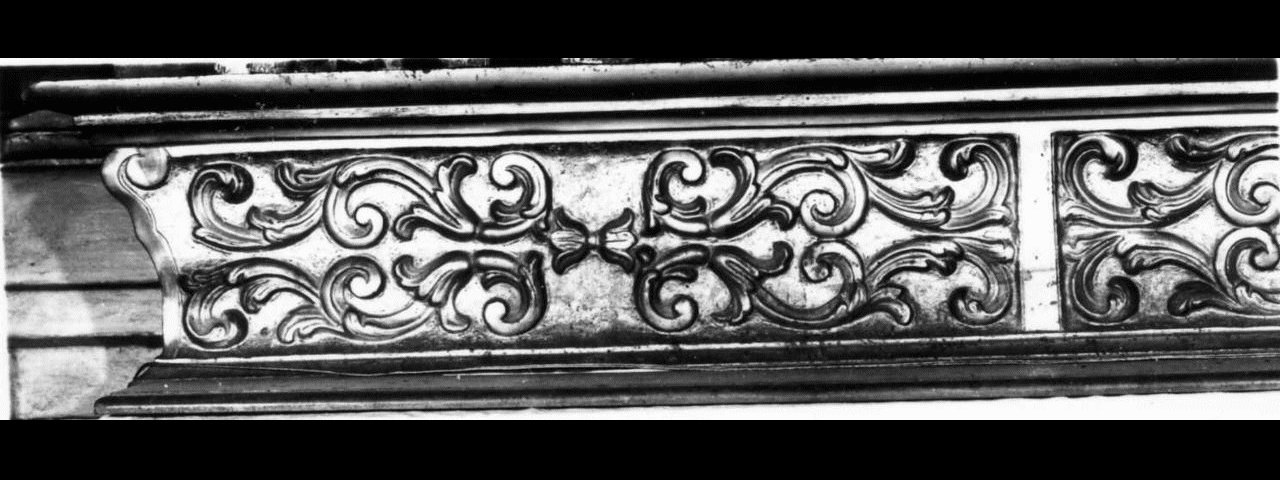 gradino d'altare - bottega reggiana (seconda metà sec. XVIII)