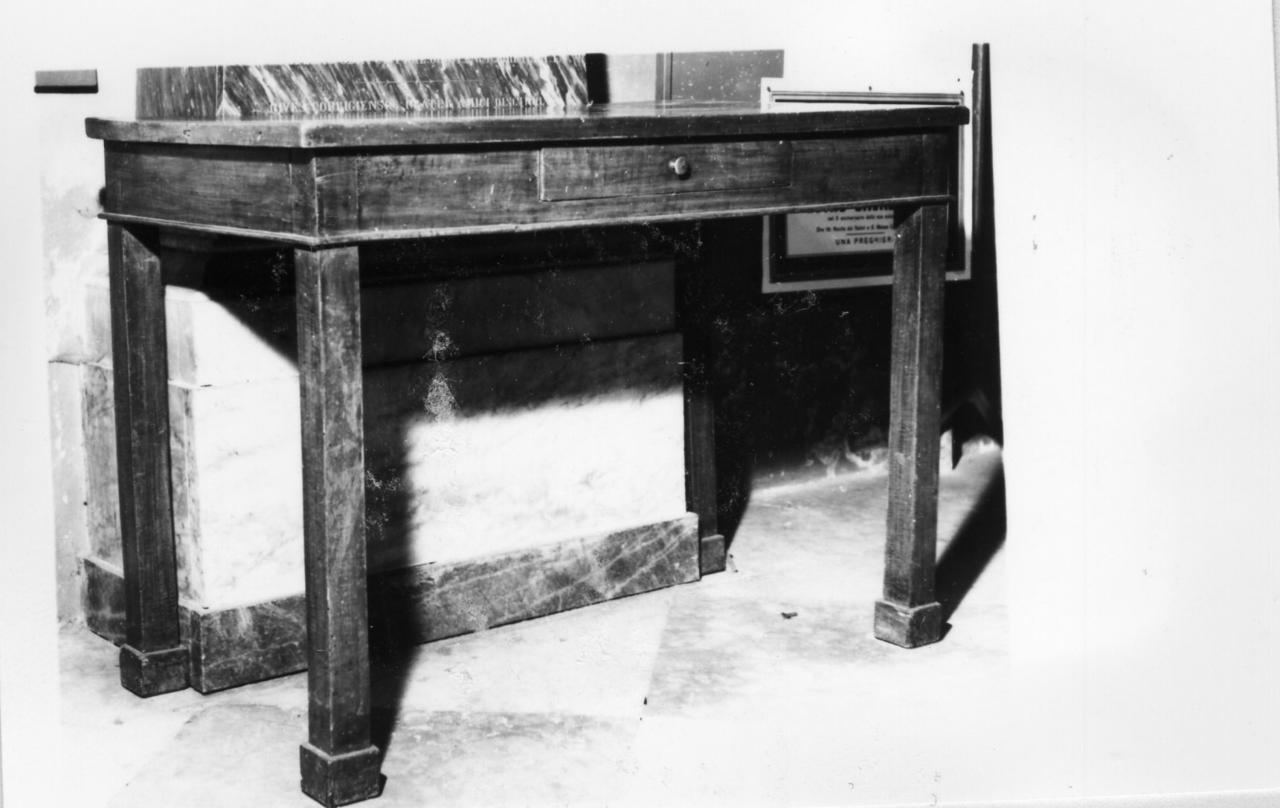 tavolo - bottega reggiana (prima metà sec. XIX)