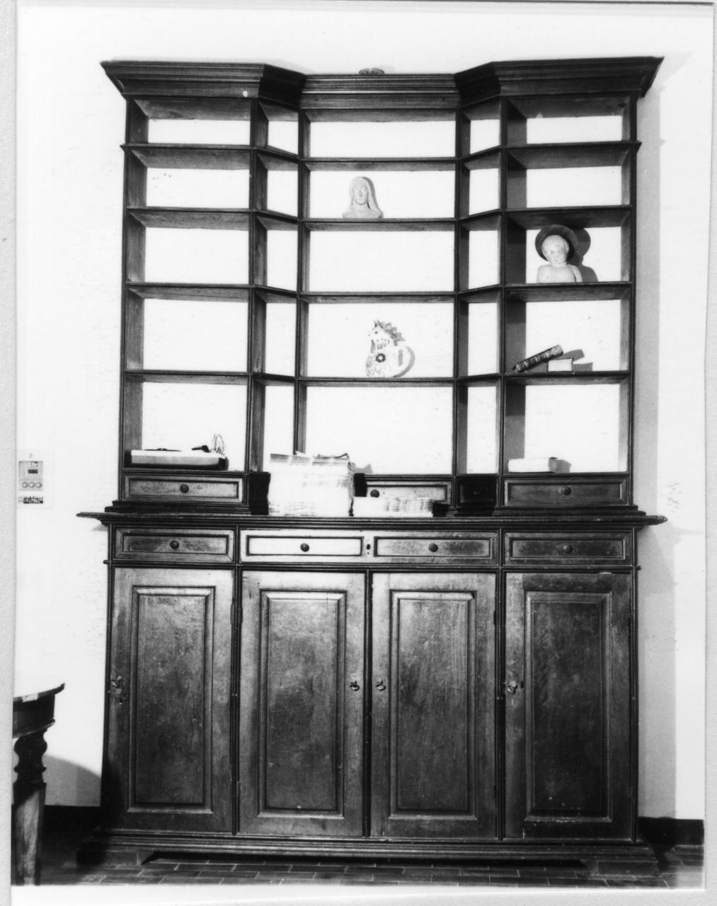 mobile a due corpi - bottega reggiana (fine sec. XVII)