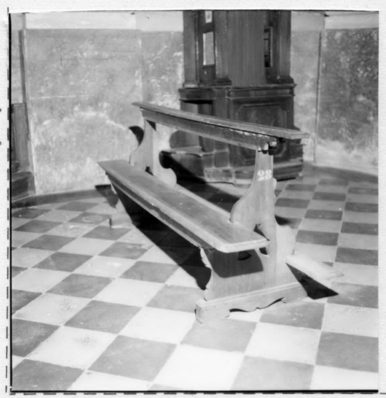 banco da chiesa, serie - bottega reggiana (secondo quarto sec. XIX)