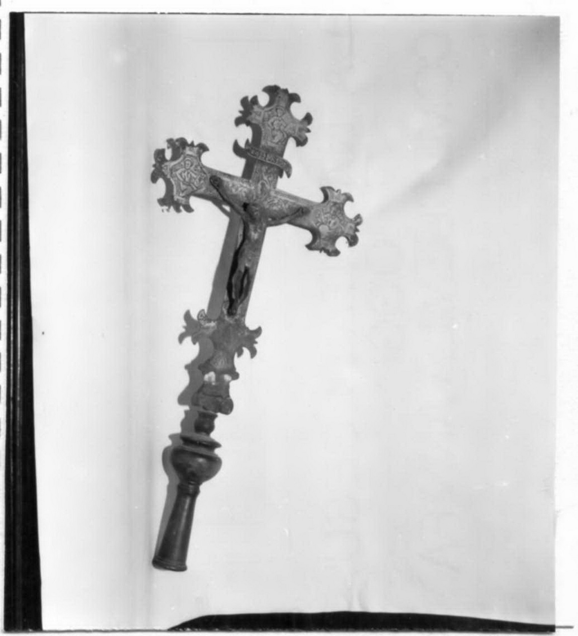 Cristo crocifisso (croce processionale) - bottega reggiana (inizio sec. XVII)