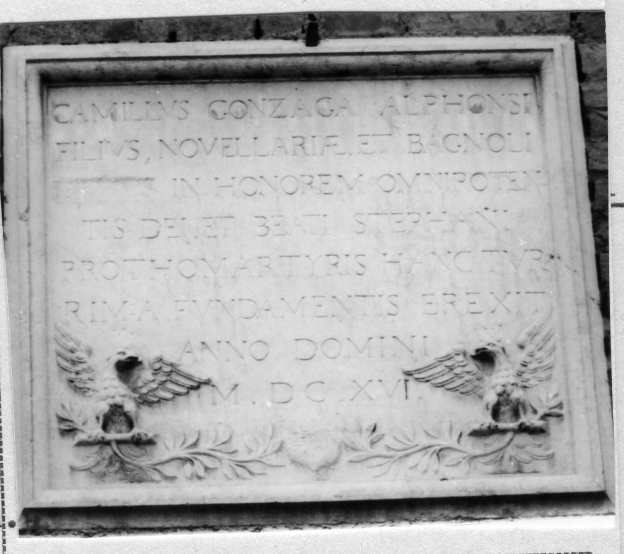 lapide commemorativa - bottega reggiana (sec. XVII)