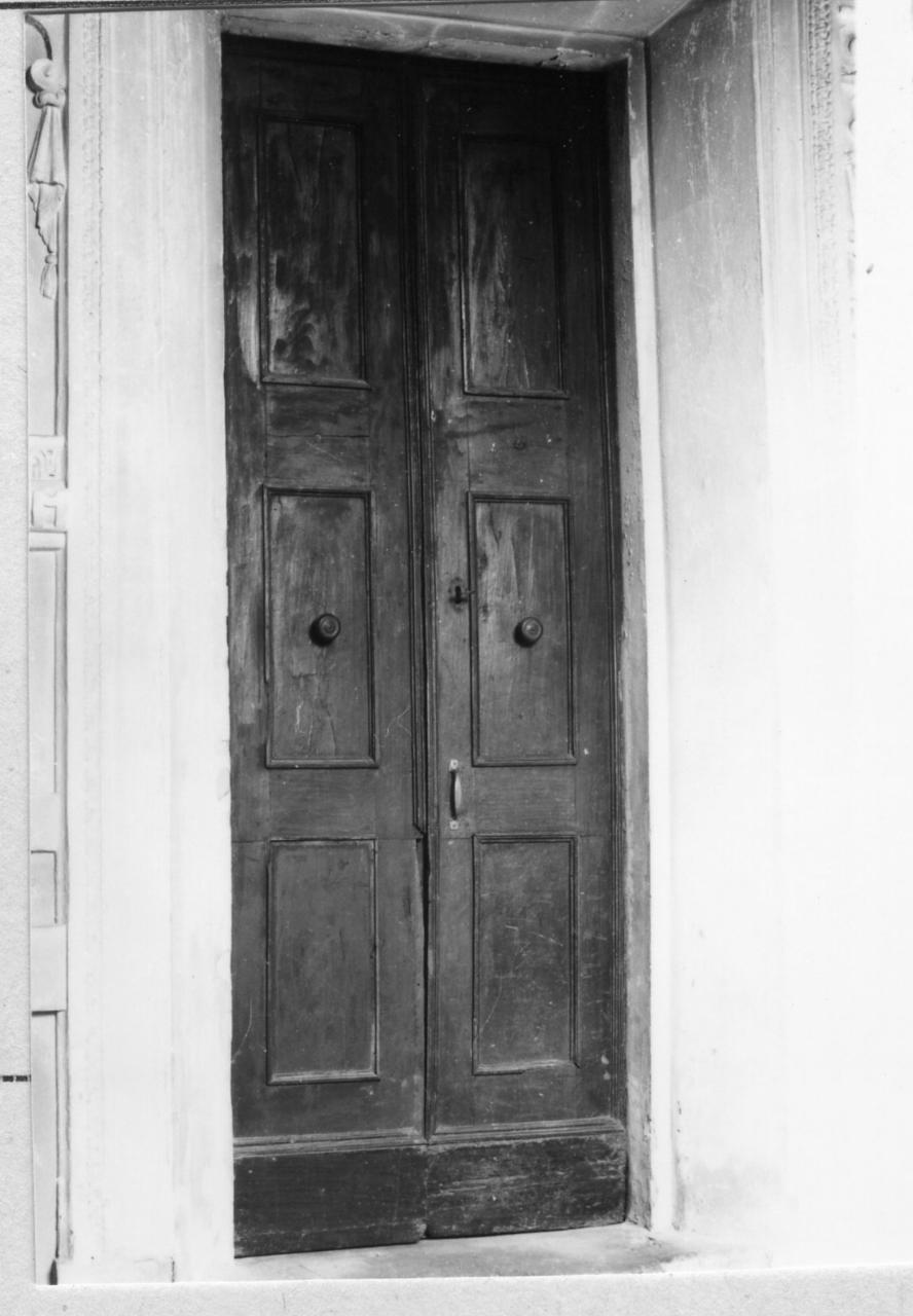 porta - a due battenti - bottega reggiana (seconda metà sec. XVII)