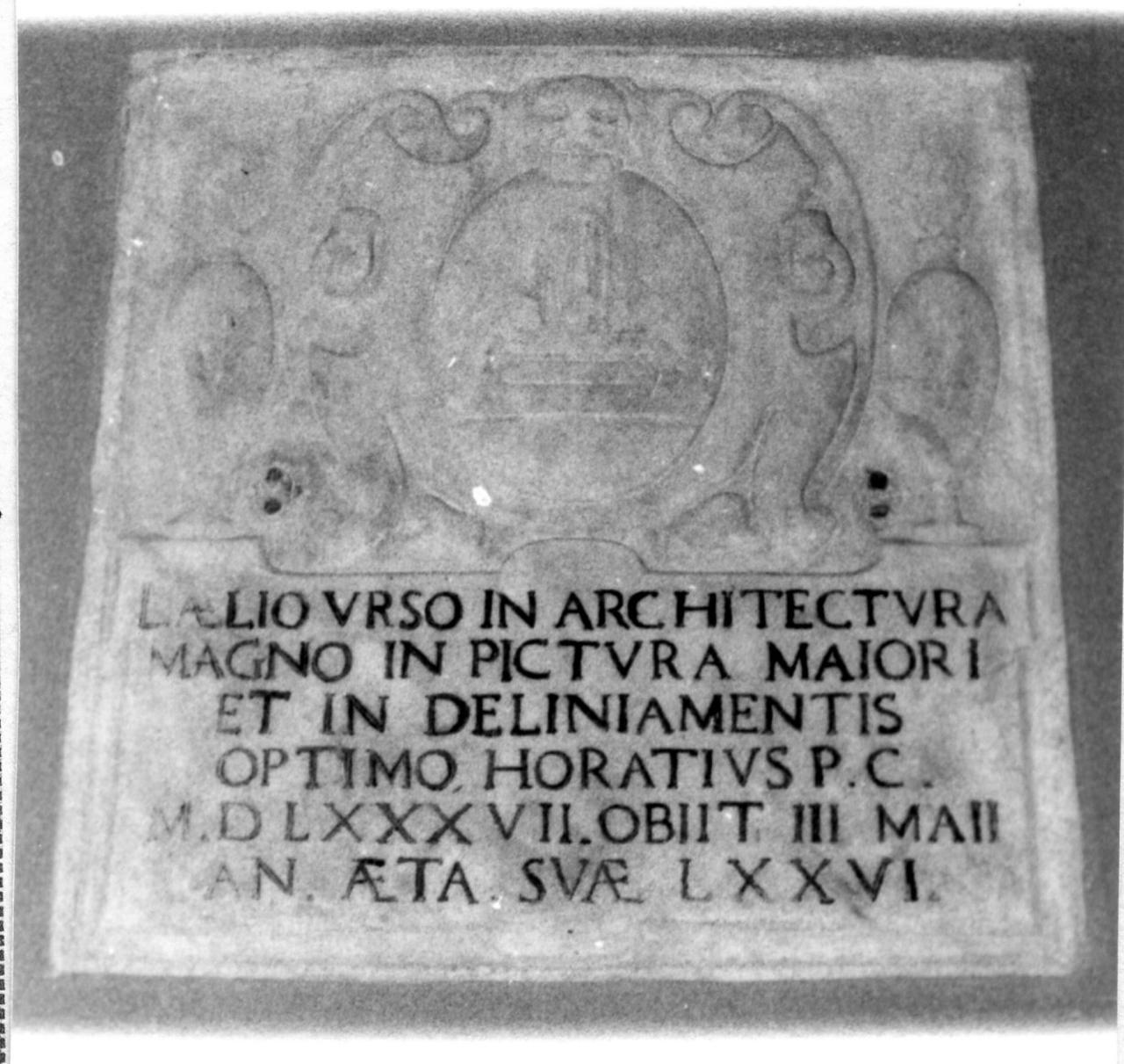 lapide tombale - bottega reggiana (sec. XVI)