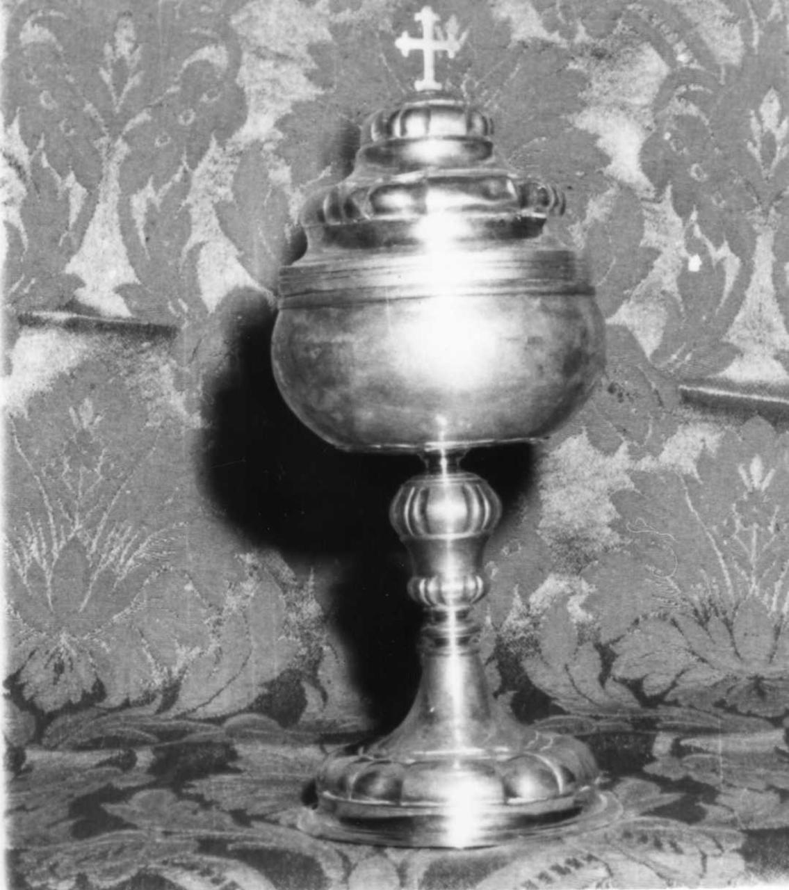 pisside - bottega reggiana (metà sec. XVIII)