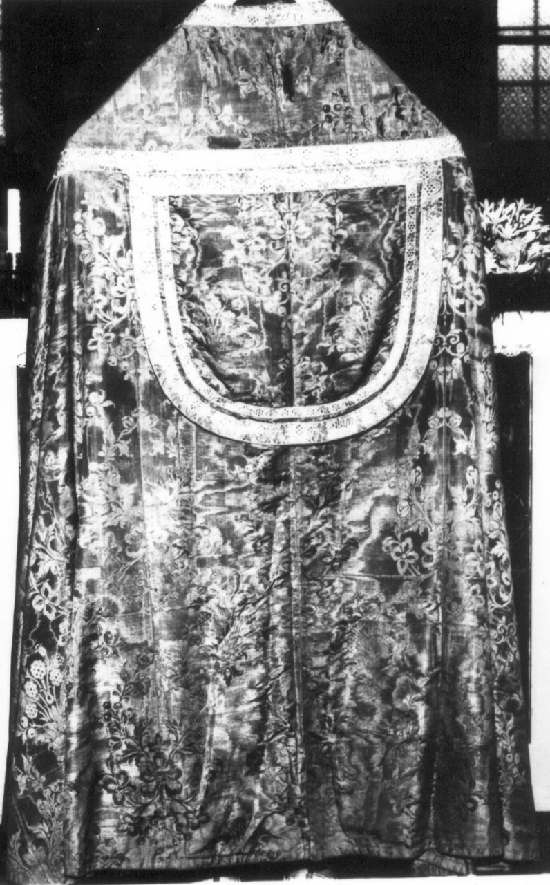 paramento liturgico - manifattura italiana (prima metà sec. XVIII)