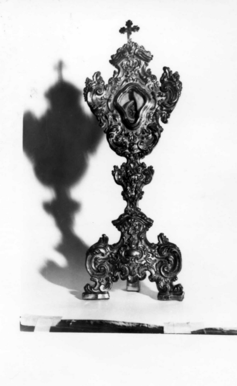 motivi decorativi a volute (reliquiario) - bottega emiliana (sec. XVIII)