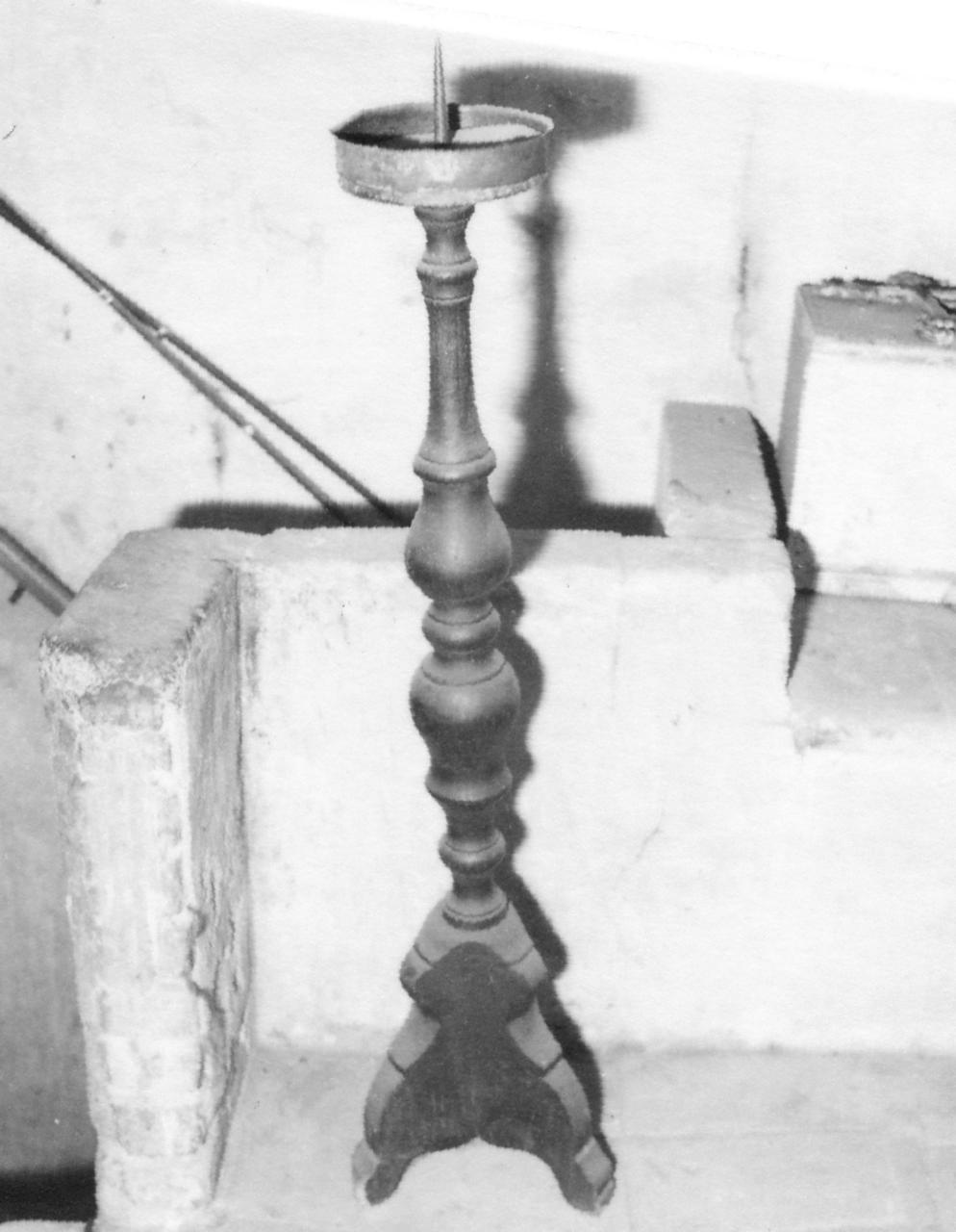 candeliere, serie - bottega reggiana (sec. XIX)