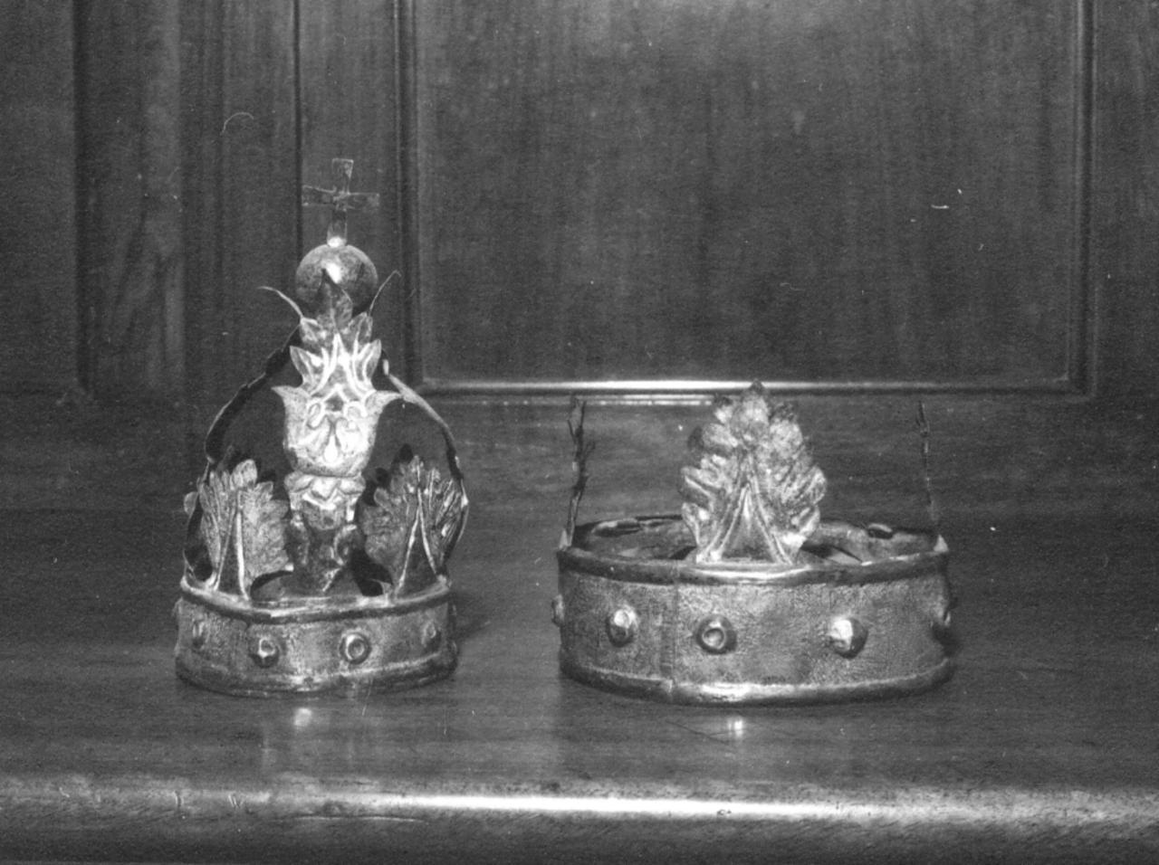 corona, serie - bottega reggiana (sec. XVIII)