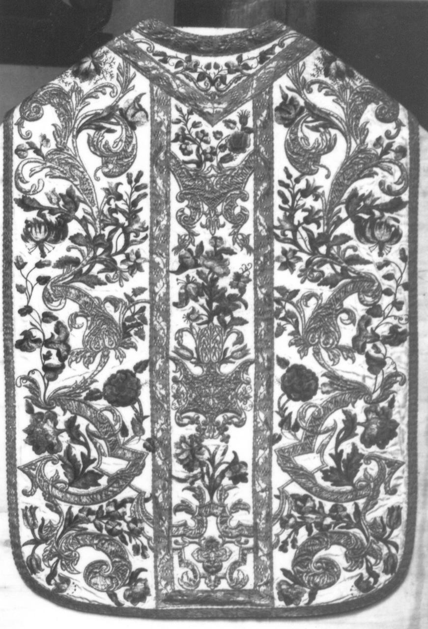 paramento liturgico - manifattura italiana (inizio sec. XVIII)