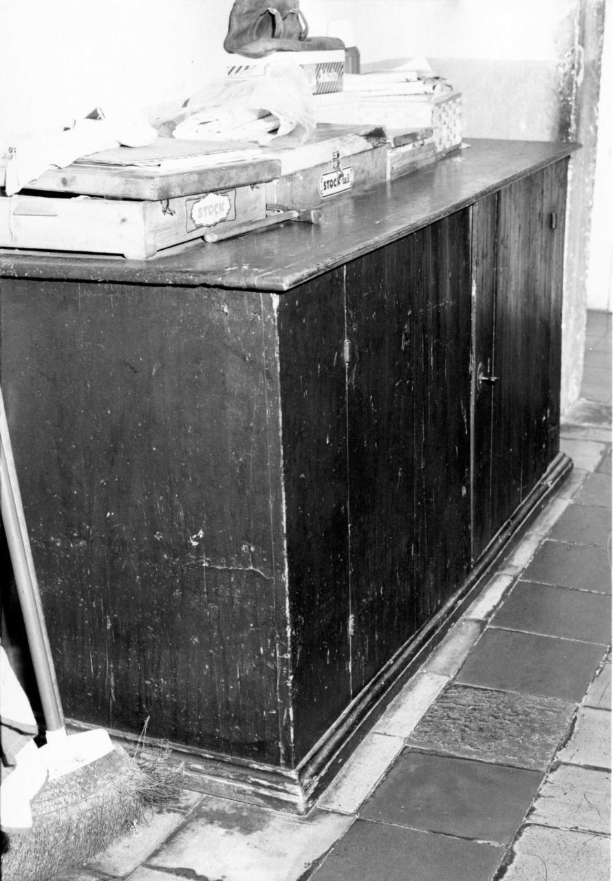 credenza - bottega emiliana (sec. XVII)