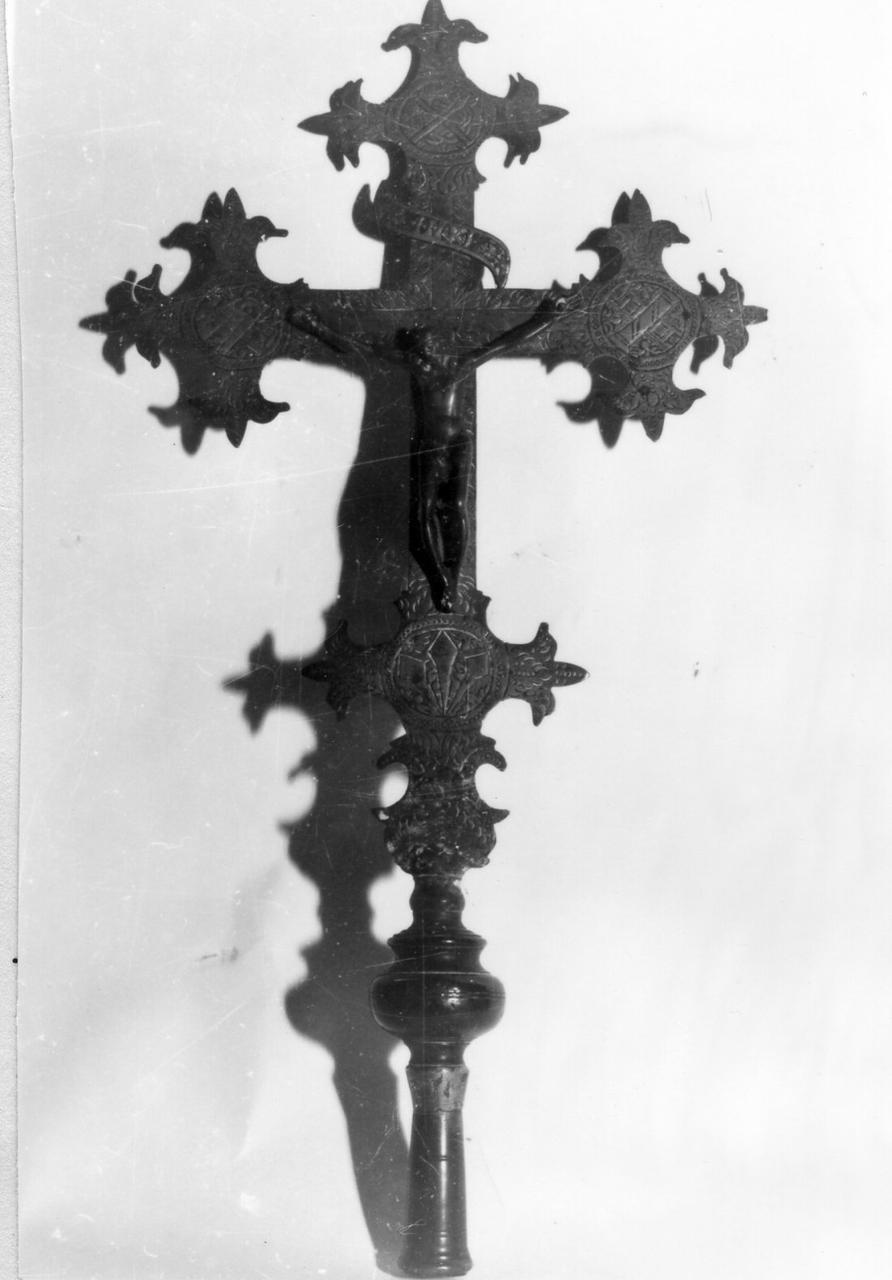 croce processionale - bottega reggiana (fine/inizio secc. XVI/ XVII)
