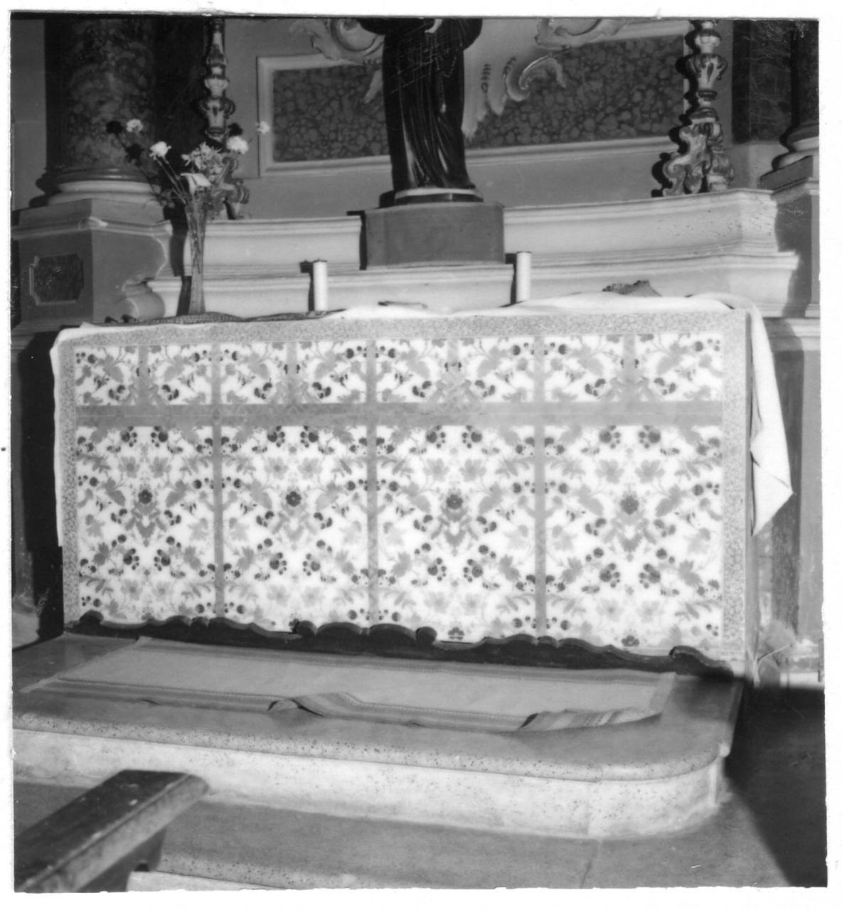 paliotto - bottega emiliana (sec. XVIII)