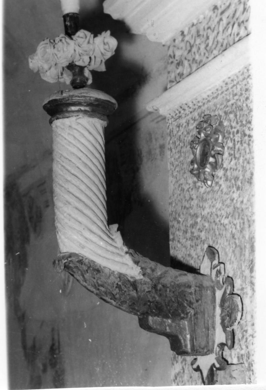 candeliere da parete, serie - bottega modenese (inizio sec. XVIII)