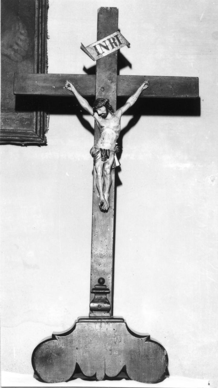 crocifisso stazionale - bottega modenese (prima metà sec. XVIII)
