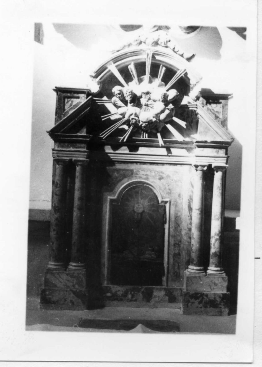 cherubini che adorano il calice eucaristico (tabernacolo - a tempietto) di Roscelli Antonio, Buffagni Tommaso (primo quarto sec. XIX)
