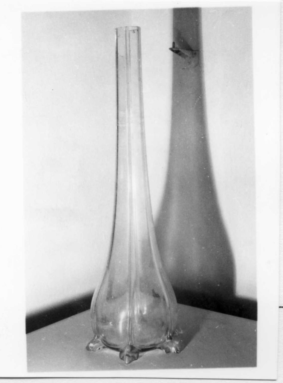 vaso a bulbo - bottega italiana (inizio sec. XX)