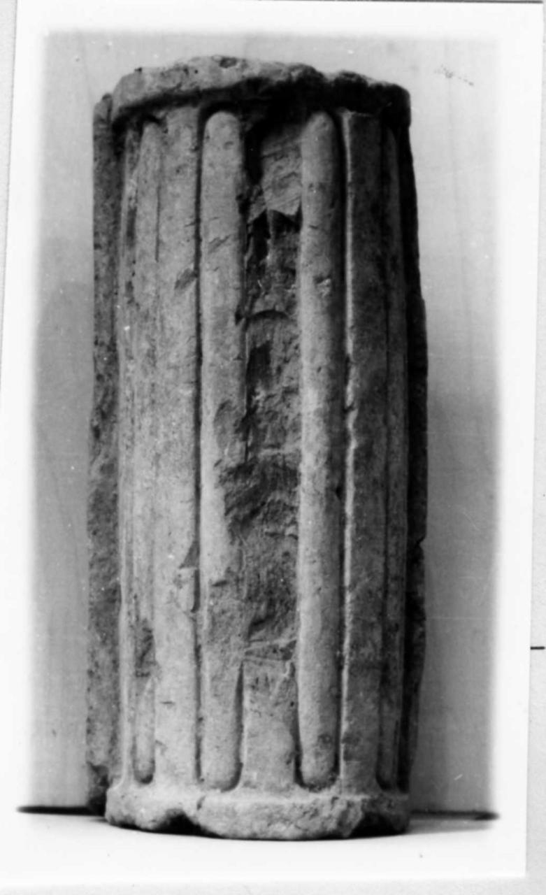 colonnina - bottega carpigiana (inizio sec. XVI)