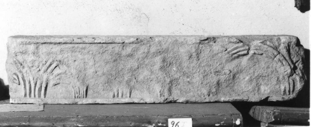 pluteo, frammento - bottega emiliana (sec. VII)