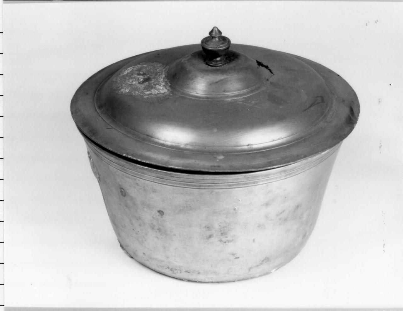 bacile - bottega italiana (primo quarto sec. XIX)