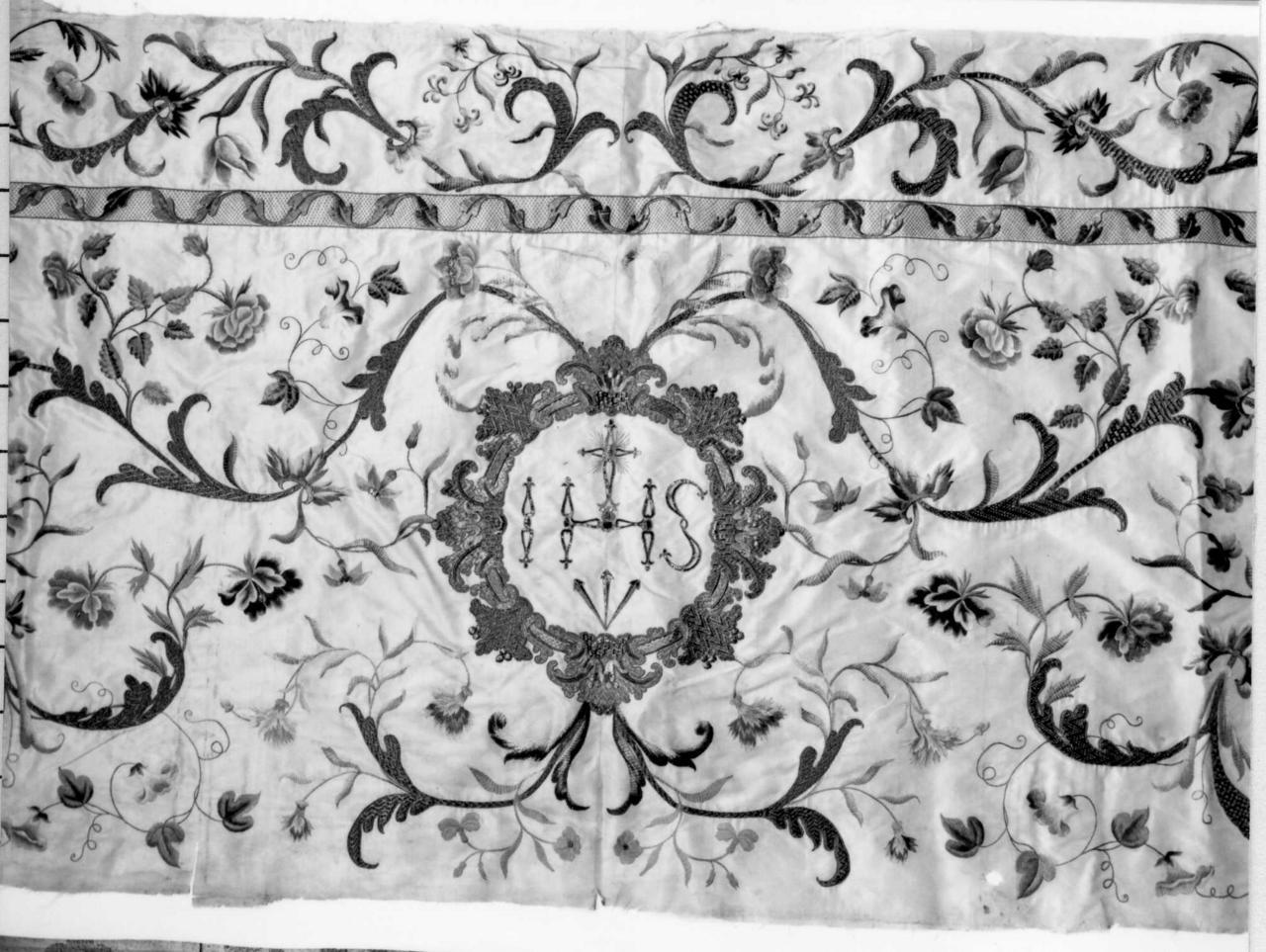 paliotto - a pannello piano - manifattura italiana (metà sec. XVIII)